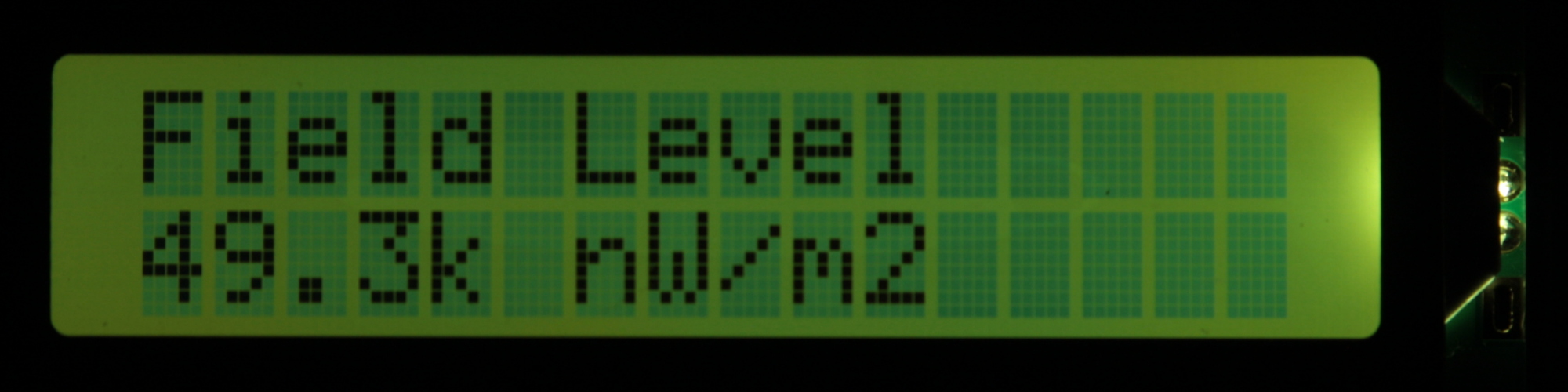 LCD showing overall Wi-Fi field activity level. Photo: Jay J. Reszka